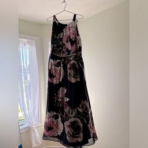 SLNY long floral dress NWOT